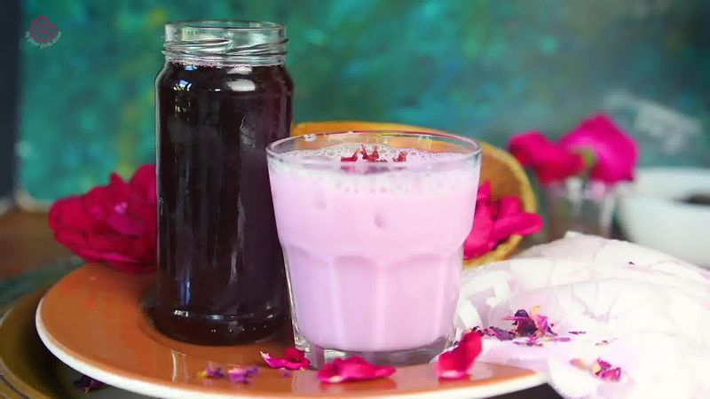 Image of the recipe cooking step-3-5 for How to make Rose Syrup