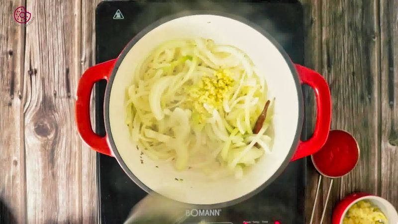 Image of the recipe cooking step-1-5 for Vegetable Jalfrezi